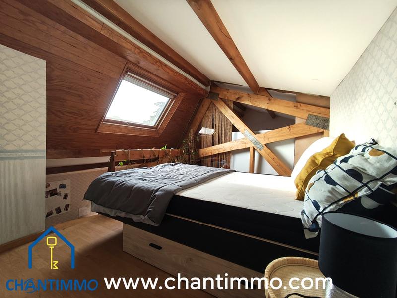 Maison - 200 m² - 5 pièces