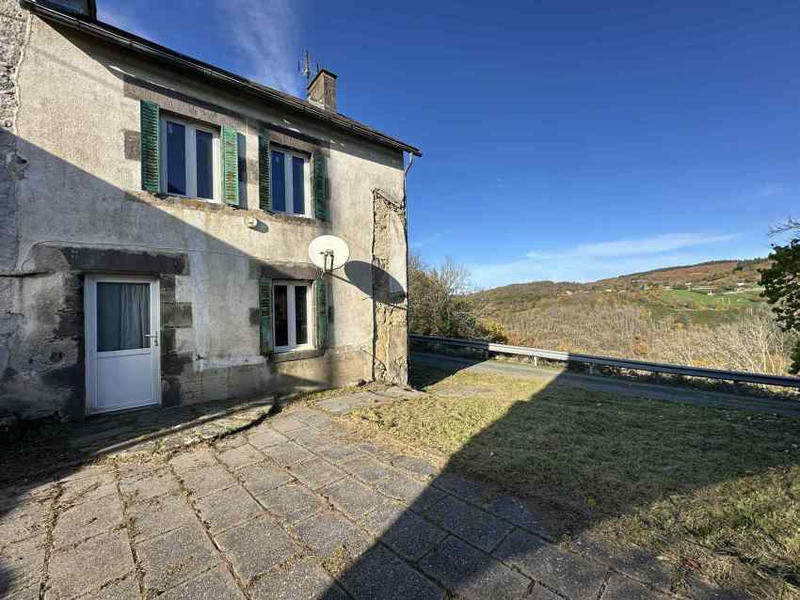 Maison - 84 m² - 4 pièces