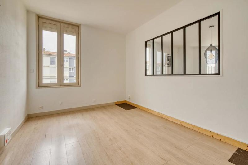 Appartement - 92 m² - 3 pièces