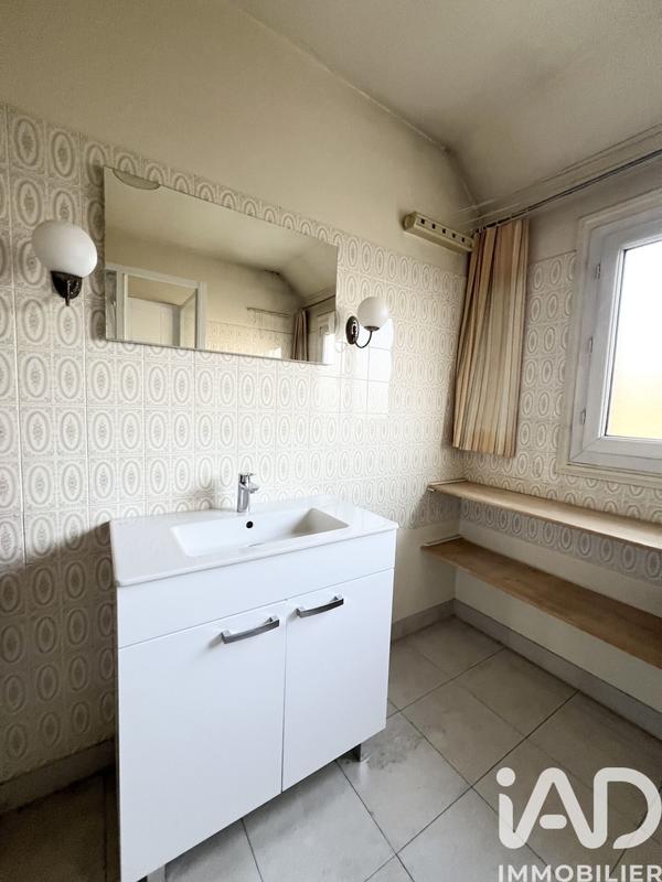 Maison - 98 m² - 5 pièces