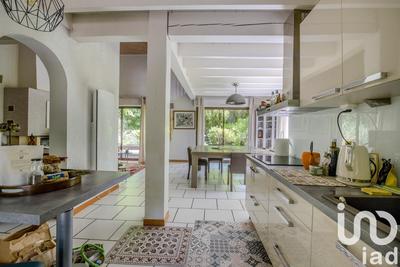 Maison - 130 m² - 4 pièces