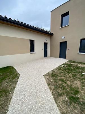 Appartement - 85 m² - 4 pièces