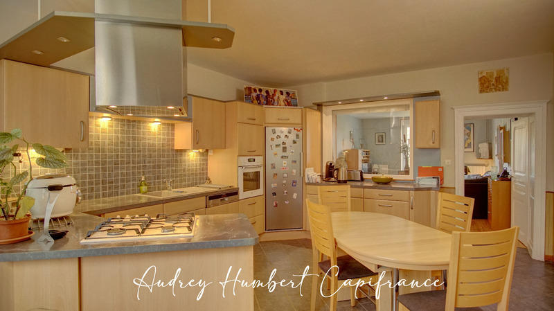 Maison - 153 m² - 6 pièces