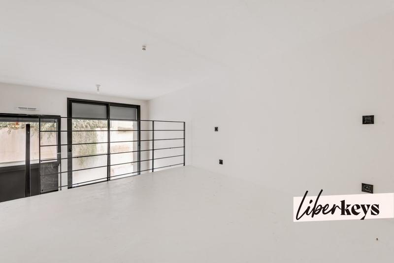 Loft - 30 m² - 2 pièces