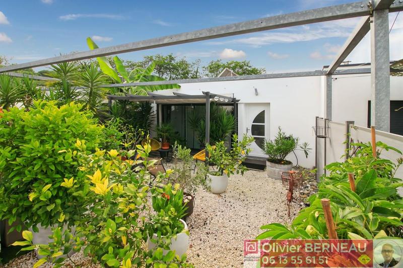 Maison - 93 m² - 3 pièces