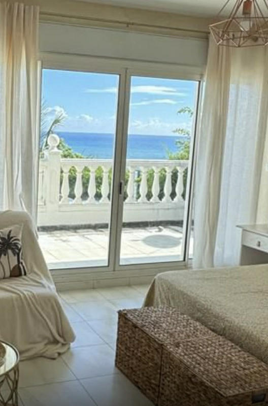 Maison - 197 m² - 8 pièces