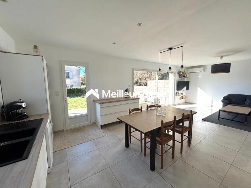 Maison - 90 m² - 4 pièces