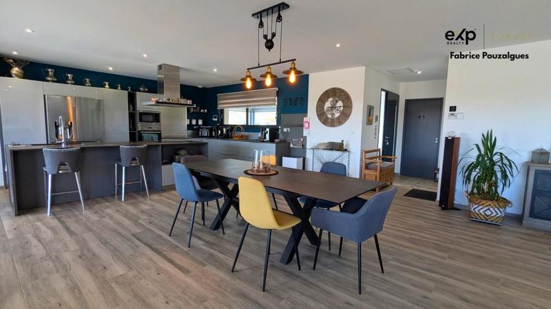 Maison - 190 m² - 5 pièces