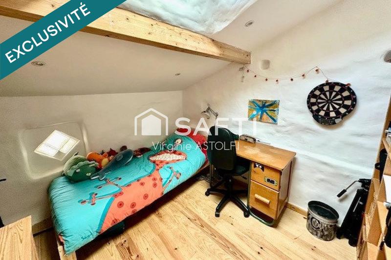 Maison - 159 m² - 7 pièces