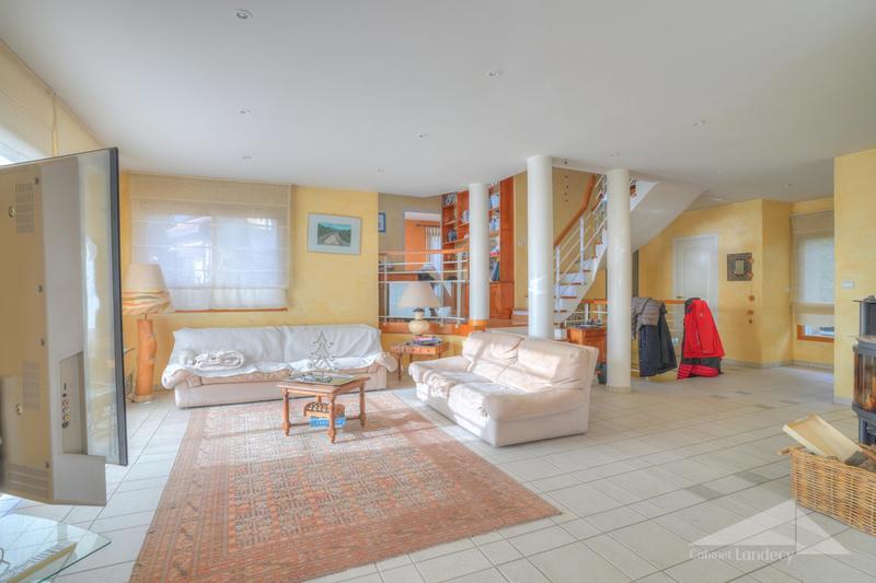 Villa - 156 m² - 6 pièces