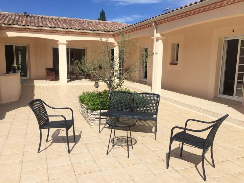 Maison traditionnelle - 178 m² - 7 pièces