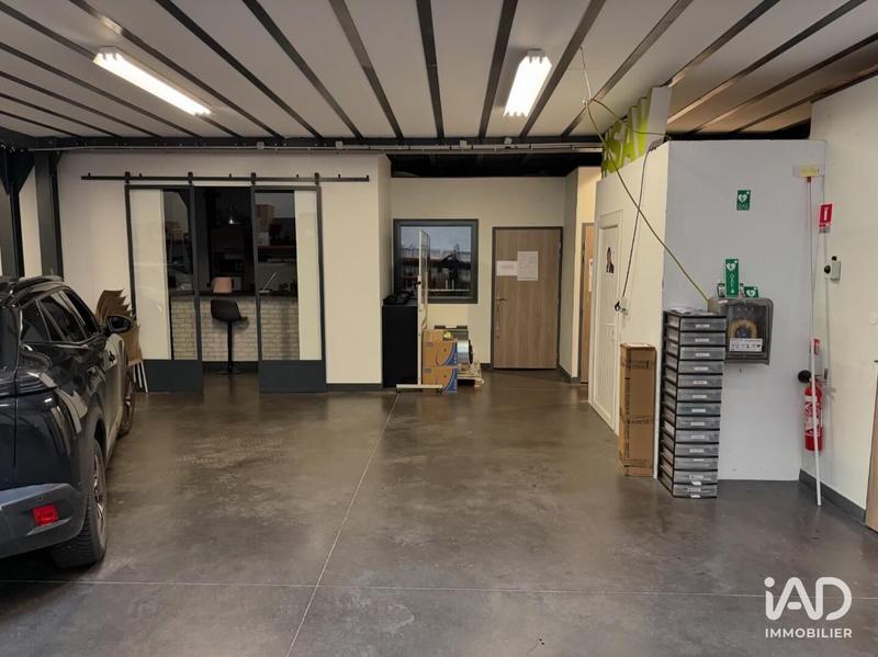 Local commercial - 564 m²