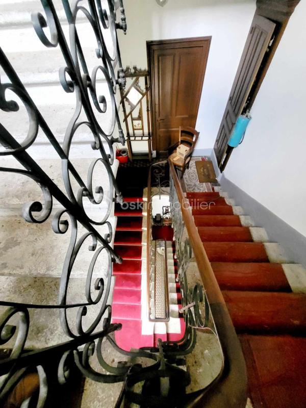 Maison de ville - 376 m² - 19 pièces