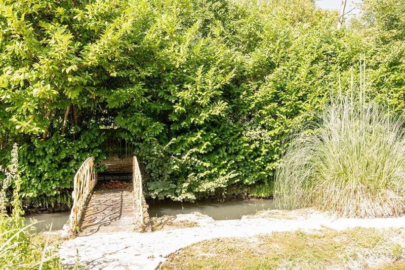 Maison - 296 m² - 14 pièces