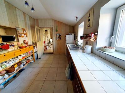 Maison - 122 m² - 5 pièces