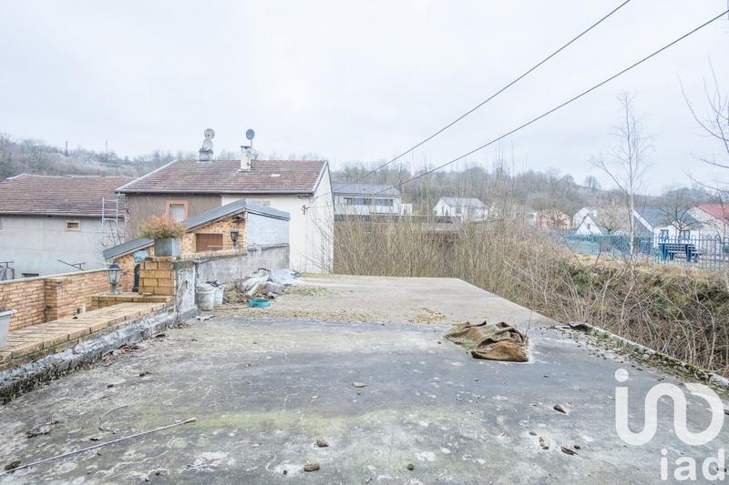 Maison - 260 m² - 8 pièces