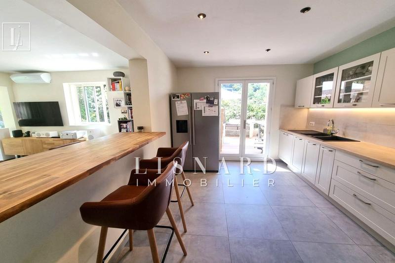 Maison - 108 m² - 4 pièces