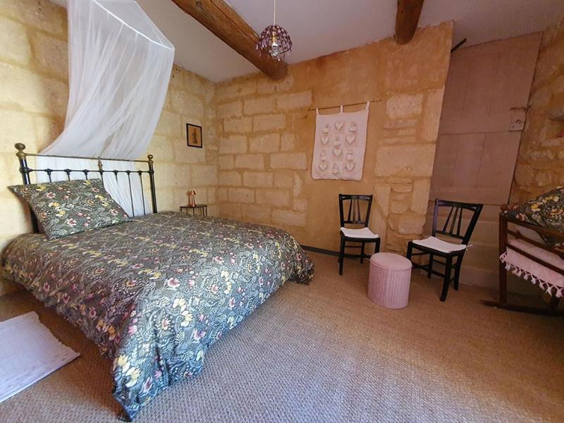 Maison - 250 m² - 10 pièces