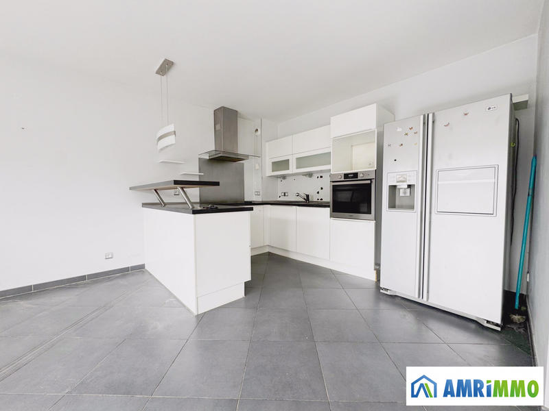 Appartement - 65 m² - 2 pièces