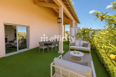 Appartement - 166 m² - 5 pièces