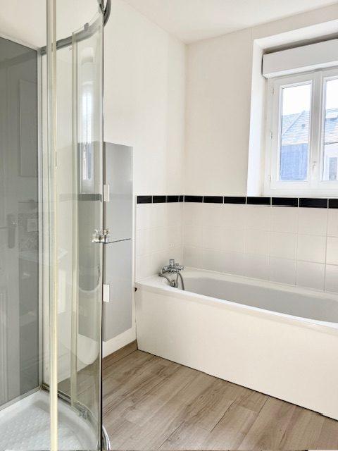 Maison - 90 m² - 6 pièces