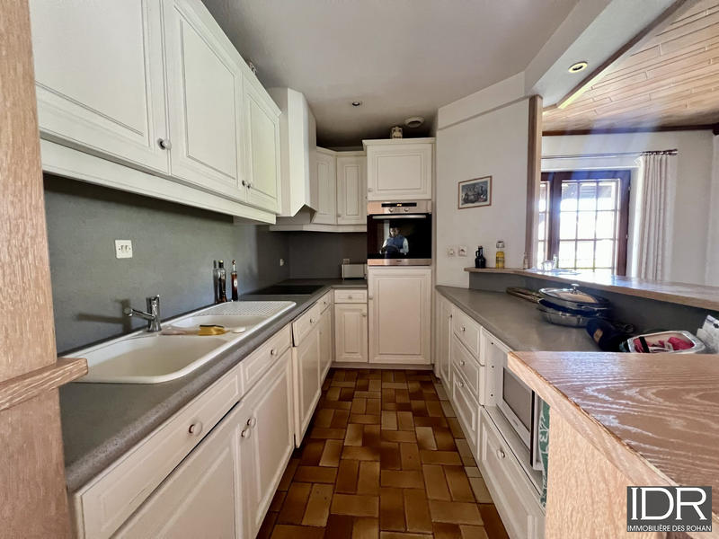 Maison ancienne - 169 m² - 5 pièces