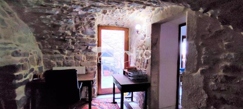 Maison ancienne - 180 m² - 5 pièces