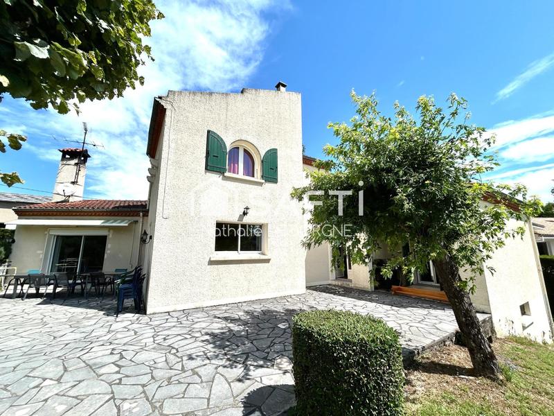 Maison - 139 m² - 6 pièces