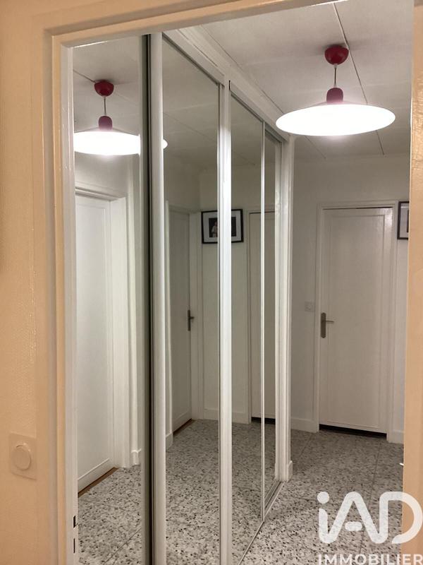 Appartement - 80 m² - 4 pièces