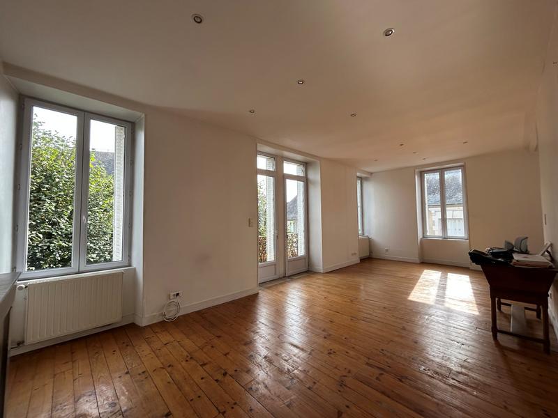 Maison - 170 m² - 7 pièces