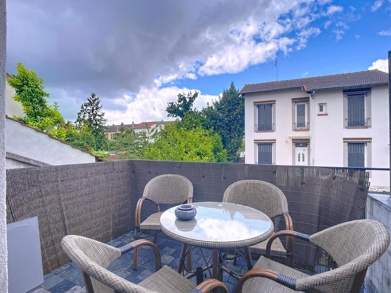 Maison - 115 m² - 5 pièces