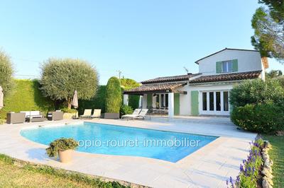 Maison - 193 m² - 7 pièces