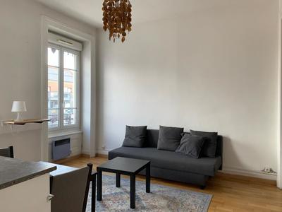 Studio - 32 m² - 1 pièce