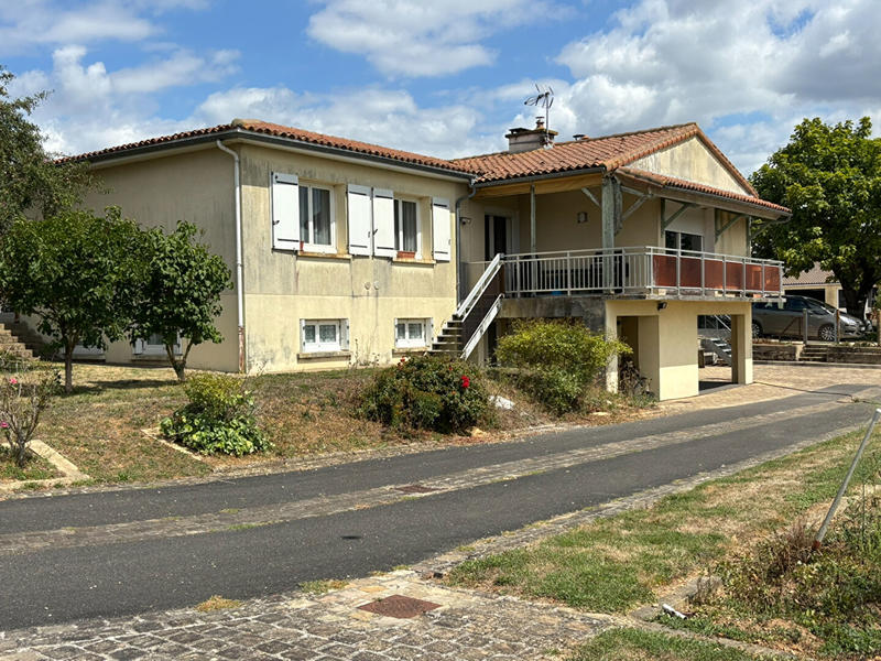 Maison - 159 m² - 6 pièces