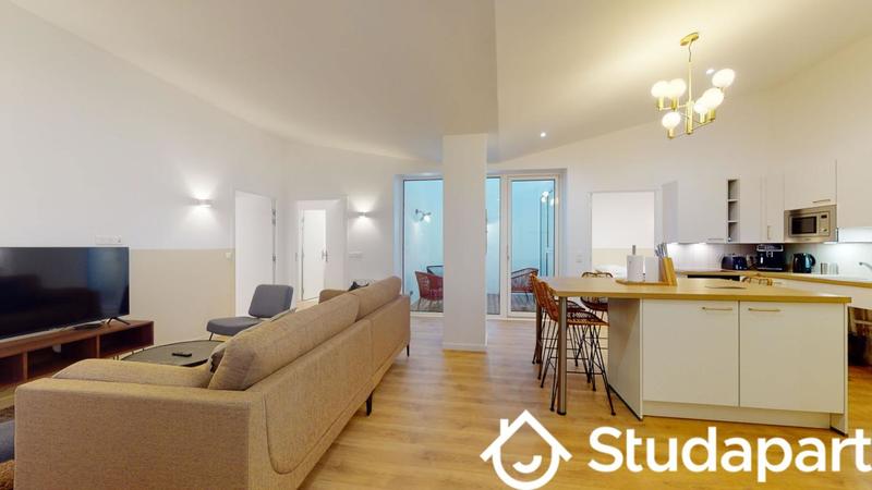 Chambre - 15 m² - 1 pièce