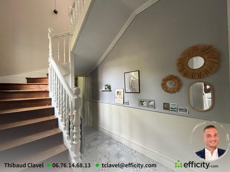 Maison - 240 m² - 6 pièces