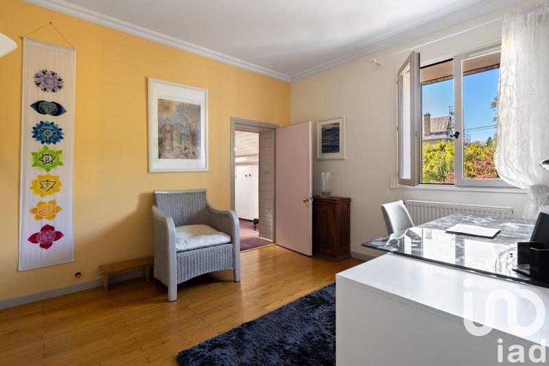 Maison - 183 m² - 5 pièces