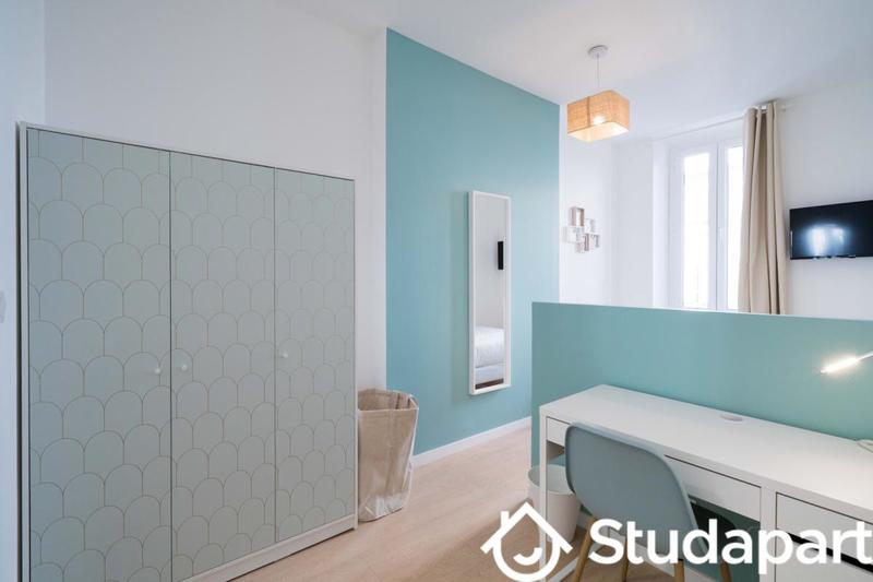 Chambre - 13 m² - 1 pièce