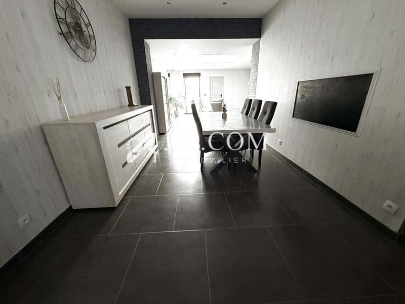 Maison - 136 m² - 5 pièces