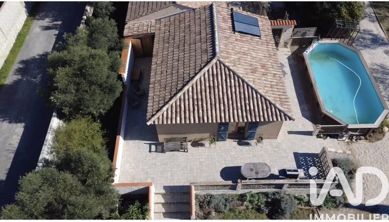 Maison - 160 m² - 5 pièces