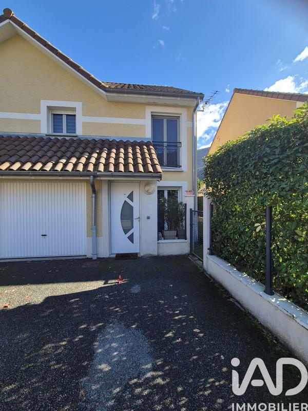 Maison - 88 m² - 4 pièces