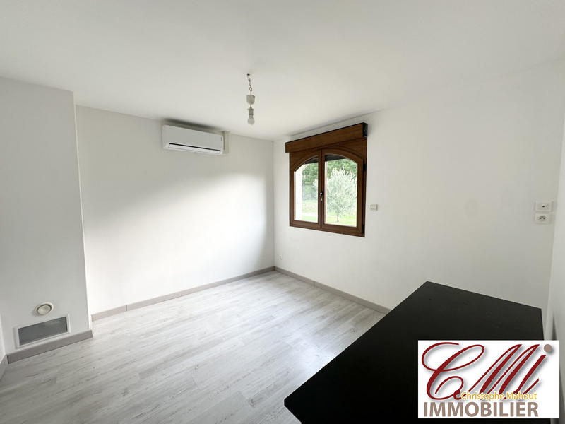 Maison - 215 m² - 7 pièces