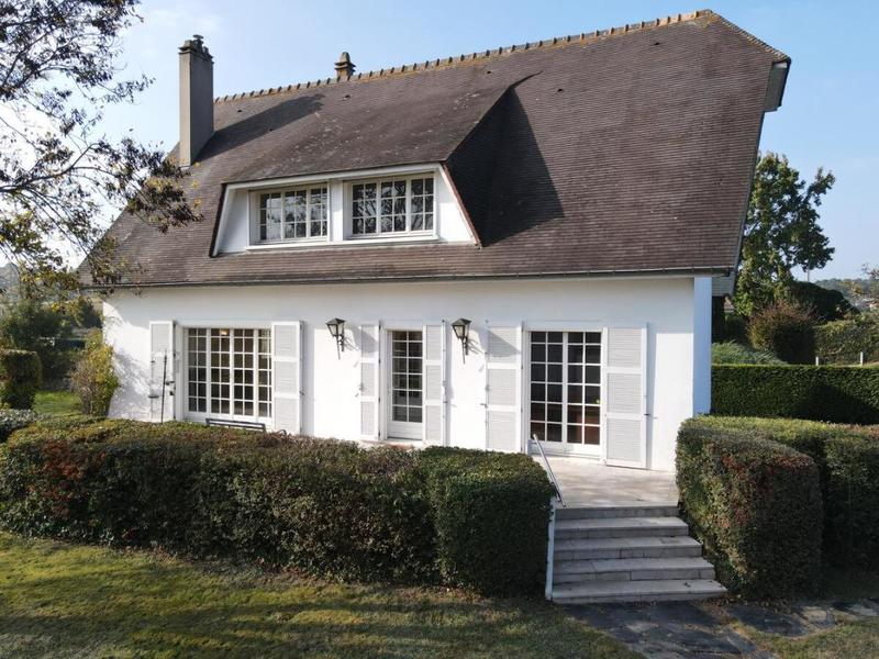 Maison - 168 m² - 6 pièces