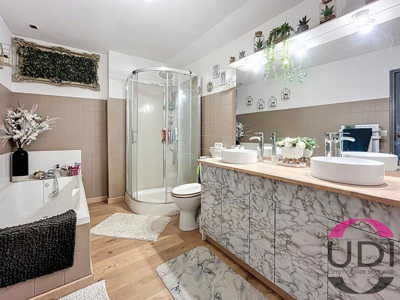 Maison - 117 m² - 4 pièces