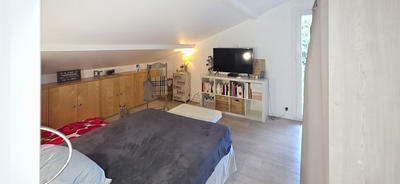 Maison - 185 m² - 6 pièces