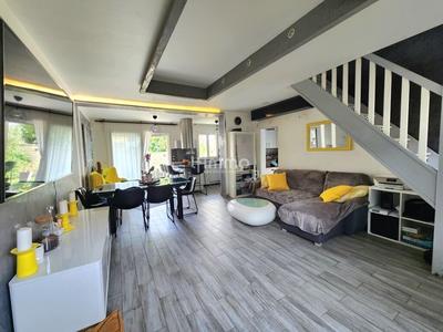 Maison - 100 m² - 6 pièces