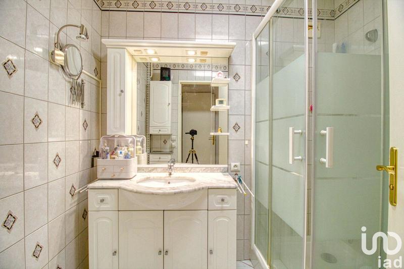 Appartement - 122 m² - 7 pièces