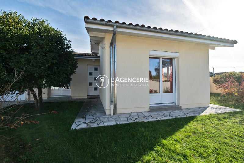 Maison - 92 m² - 4 pièces