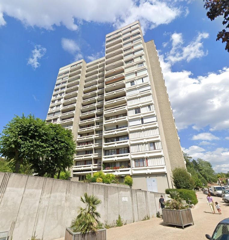 Appartement - 75 m² - 3 pièces