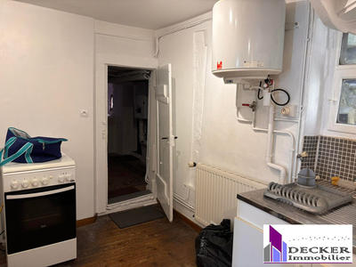 Maison traditionnelle - 89 m² - 6 pièces